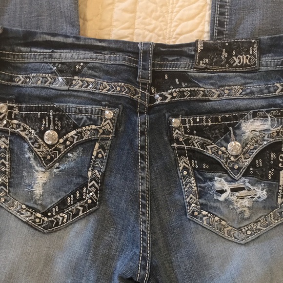 New Miss Me Standard Easy Crop Rhinestone Sequin Embroidered Stretch Jeans W32 - Picture 8 of 14
